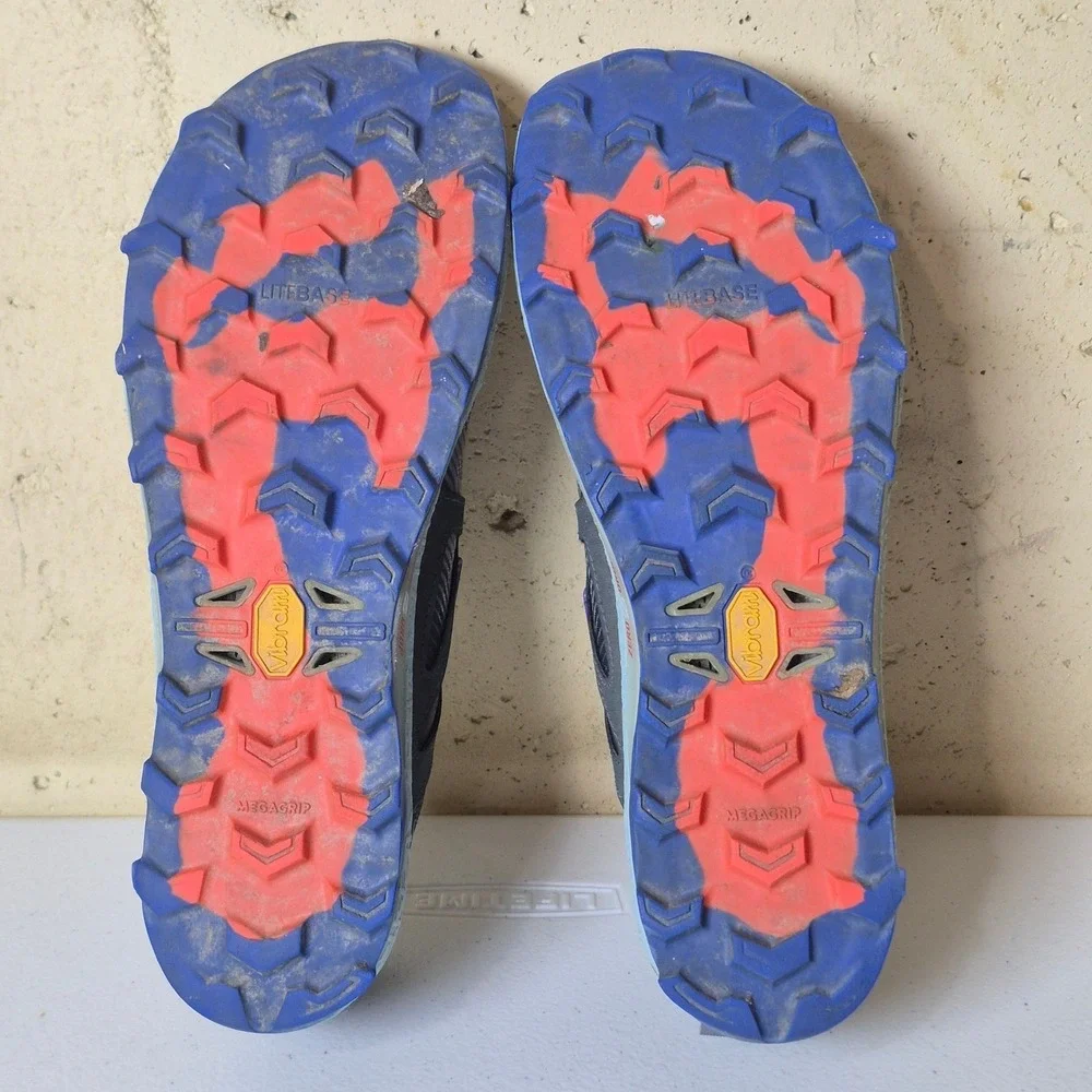 Altra King MT 2 Trail Running Shoes Womens 9.5 Gray Blue Vibram *No Strap*